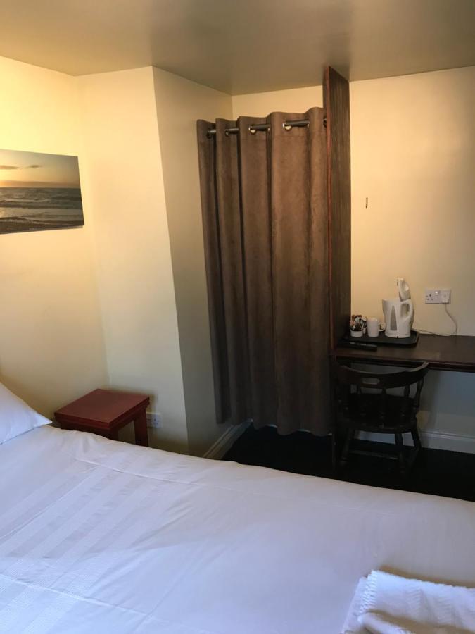 The Pall Tavern Hotel Yeovil Ngoại thất bức ảnh