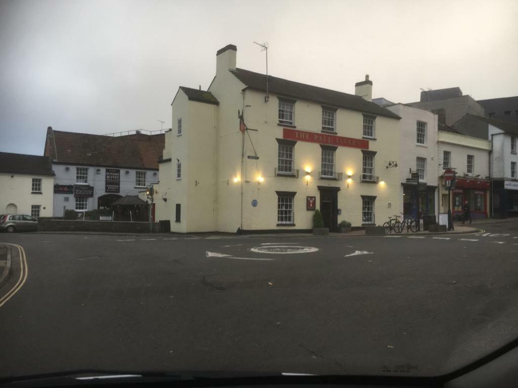 The Pall Tavern Hotel Yeovil Ngoại thất bức ảnh